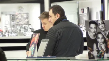 Catalin Maruta nu se grabeste cand vine vorba de cadouri. I-a luat ceva timp ca sa aleaga ceasul potrivit