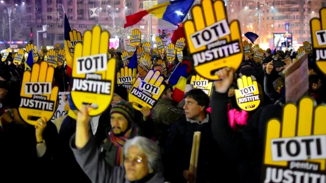 Apelul Jandarmeriei pentru Mega-protestul de sâmbătă seară din Bucureşti ”Ai dreptul să te manifeşti fără...”