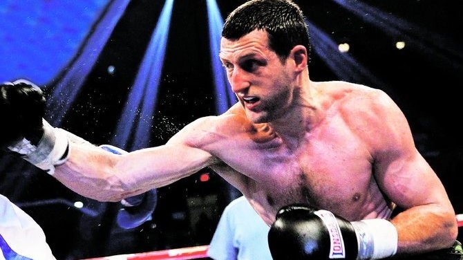 Carl Froch il respecta pe roman, dar e convins ca il va pune la podea: "Bute nu a intalnit pe nimeni cu forta mea! Il fac KO!"