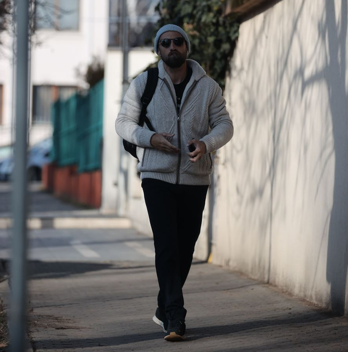 Dani Oțil, cu trabucul în gură (SURSA FOTO: CANCAN.RO)
