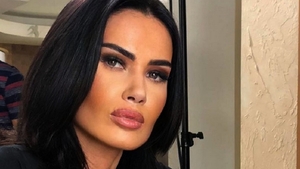Oana Zăvoranu s-a pregătit de sărbătorile de iarnă! Cum arată bradul de Crăciun al vedetei?