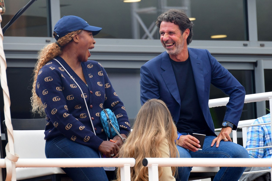 Serena Williams și Patrick Mouratoglou au trăit o poveste de dragoste care s-a îmbinat și cu mai multe trofee sportive. sursă foto: hepta.ro
