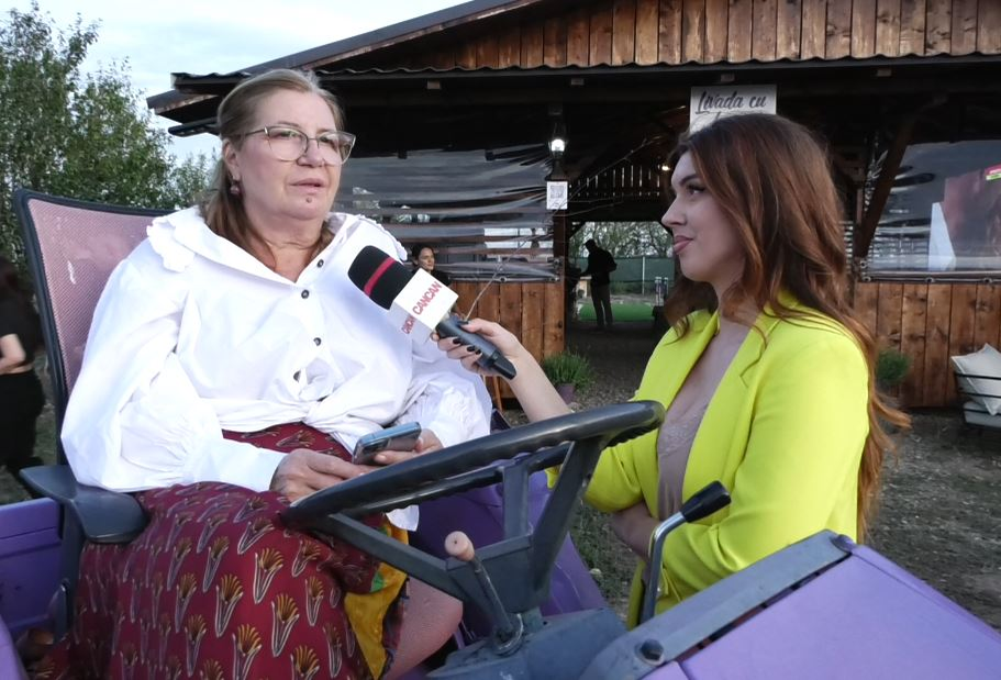 Magda Catone: „Așchia nu sare departe de trunchi”. Nu bea, nu fumează, merge la mănăstire, dar…