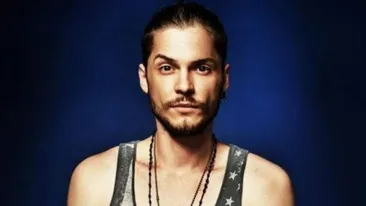 Bon Jovi de Romania stie ce-i trebuie iubitei sale! Alex Mataev a luat-o pe fiica vicepremierului si…