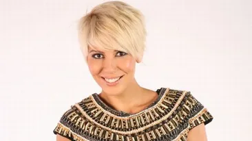 Sore Mihalache si-a schimbat de atatea ori look-ul incat sigur nu ti-o mai amintesti asa! Vezi cum arata in 2010!