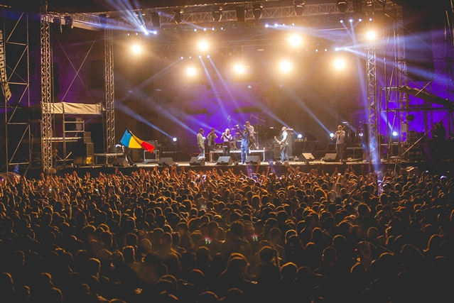 A colaborat cu Smiley și a spart topurile muzicale din România, dar a ajuns internat la Psihiatrie prin ordin judecătoresc