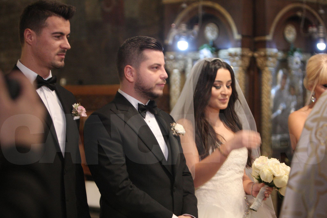 EXCLUSIV Udrea şi iubitul, cuplu oficial! Au trecut săruturile ascunse şi şi-au dat frâu liber sentimentelor