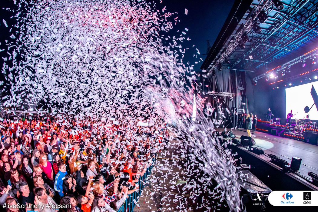 Andra Măruță, scene uluitoare în timpul concertului din Focșani! Ce i-au făcut cei din primul rând