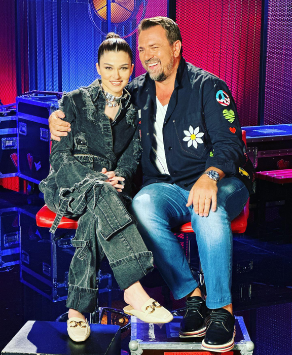 Smiley, despre absența lui Theo Rose: "Acum eu centrez, eu dau cu capul. Și nu știu dacă e mai bine sau mai rău. E altfel!" (Foto: Instagram)