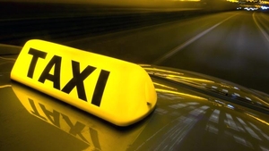 Accident grav in Bucuresti! Doua taxiuri s-au ciocnit, iar clientii au…