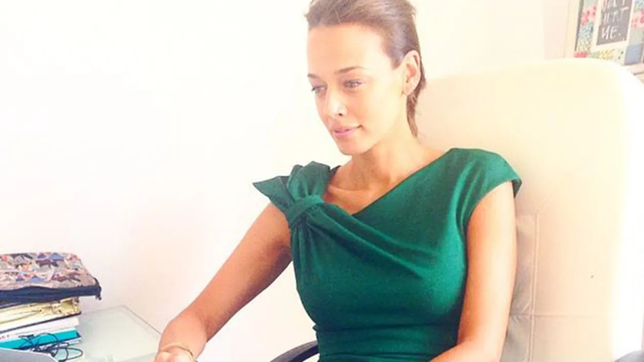 A RECUNOSCUT! Andreea Raicu este intr-o RELATIE!  Este cat se poate de...