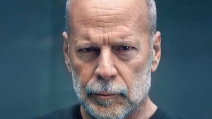 Ieșire bizară a lui Bruce Willis. Actorul american, dat afară dintr-o farmacie, după ce a refuzată să poarte mască