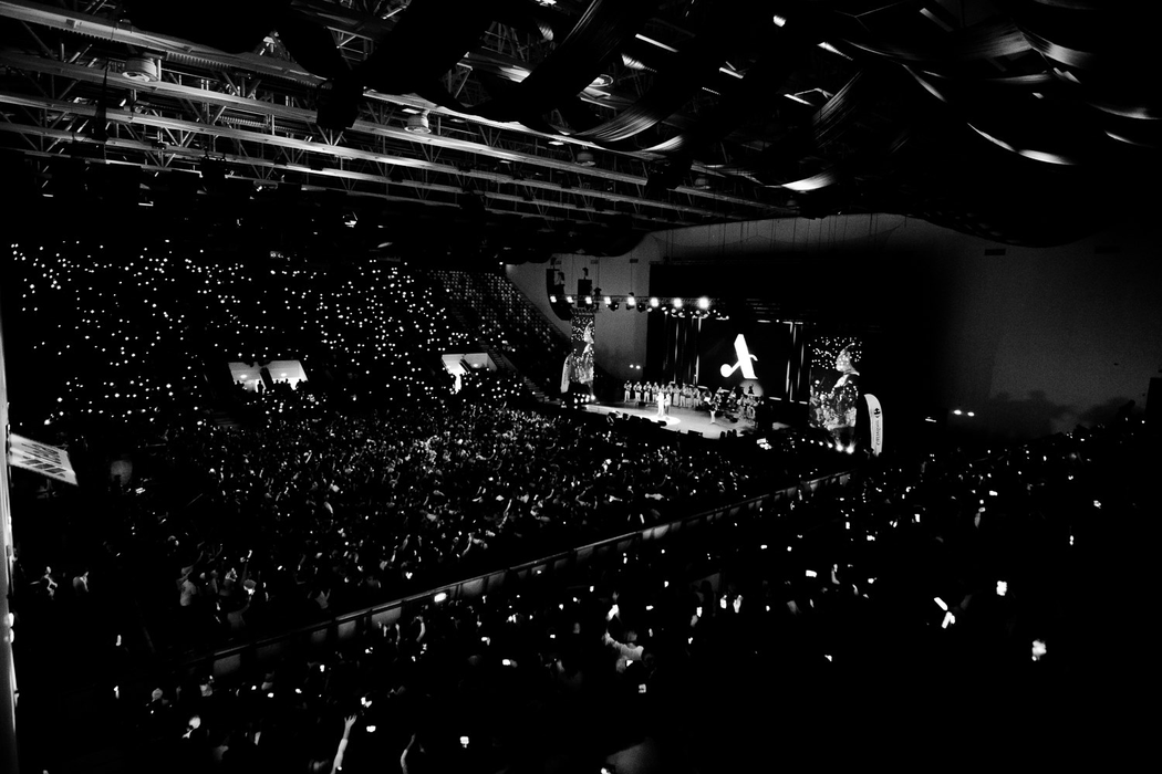Ce a pățit Andra Măruță în timpul ultimului concert, de la Craiova! Ce au făcut spectatorii din primul rând