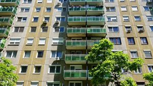 Cine trebuie să plătească reparațiile la bloc. Asociația sau locatarii?