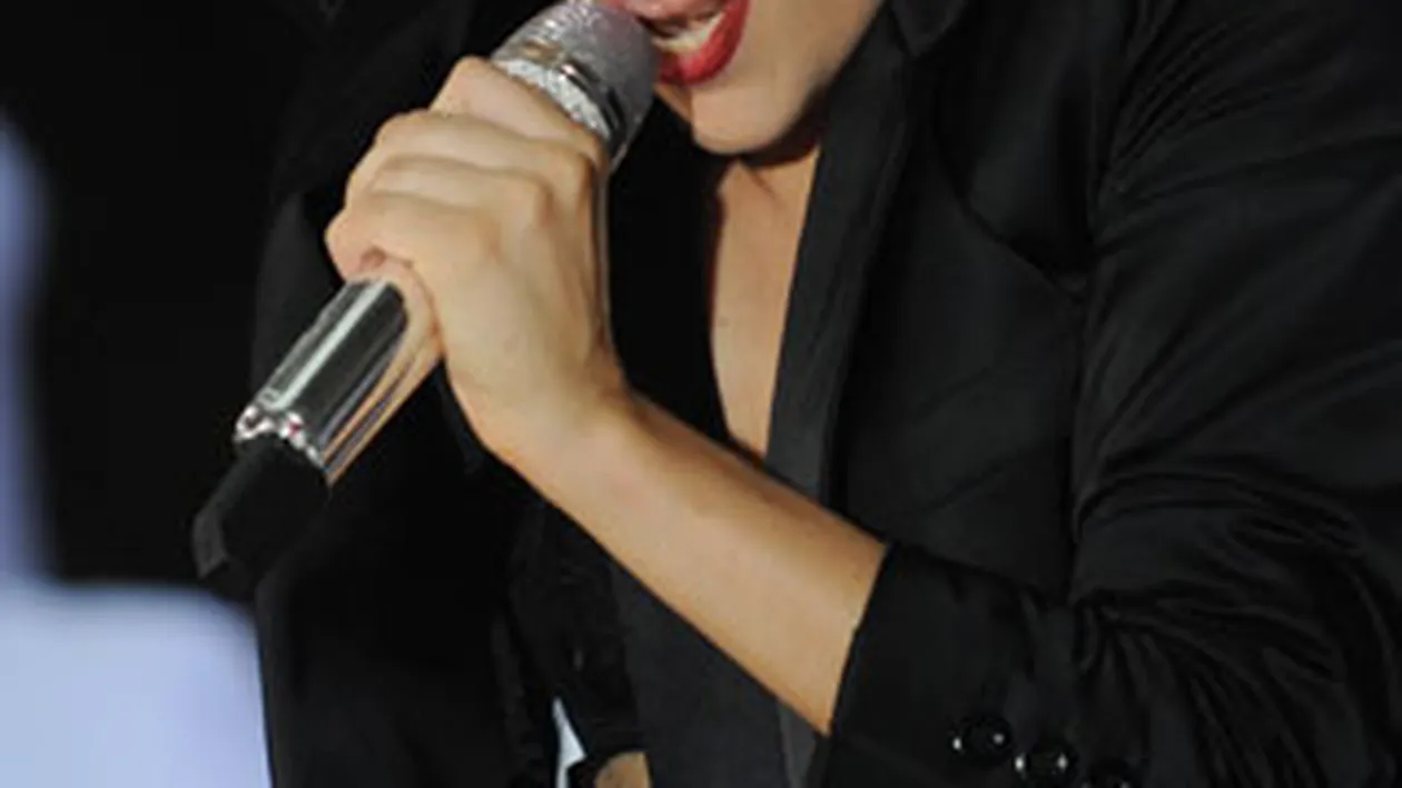 Lady Gaga i-a dedicat o melodie bunicului sau decedat de curand