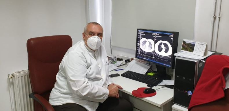 Medicul Dan Crainic a suferit un infarct în timp ce era la serviciu. Managerul Spitalului Județean Alba: “E al doilea ATI-ist care face infarct din cauza epuizării”