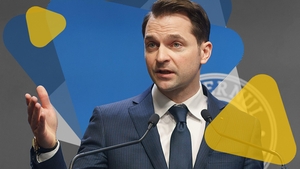 Ministrul Energiei Sebastian Burduja își dezvăluie latura ascunsă: ”Schimb becuri, repar chiuvete...”