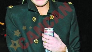 Lindsay, iar te-ai imbatat?