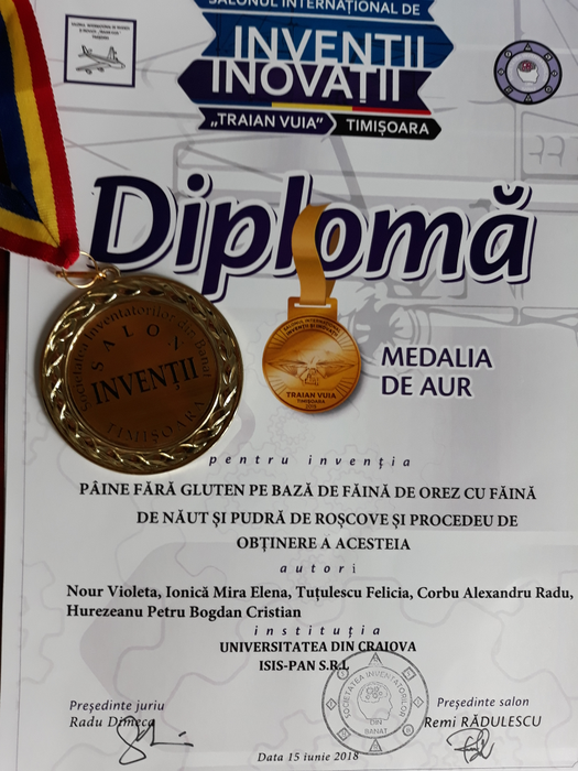 Diplima și medalia pentru invetarea pâinei fără gluten, cu roșcove