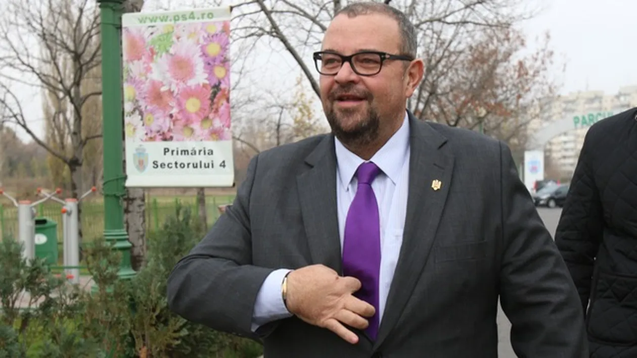 Imagini de arhiva cu transformarea incredibila a lui Piedone! Vezi cum a pierdut 100 de kilograme!