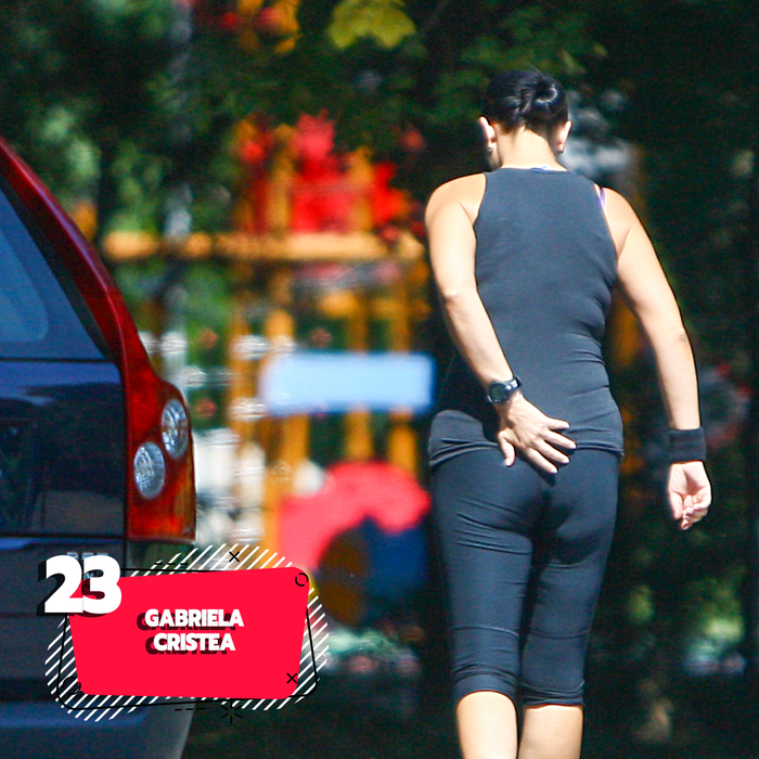 TOP 30 dive cu pantalonii LIPIȚI de posterior! ATENȚIE! Se vede TOT! Pe ce loc se clasează Bianca Drăgușanu, Roxana Nemeș, Anna Lesko sau Mihaela Rădulescu