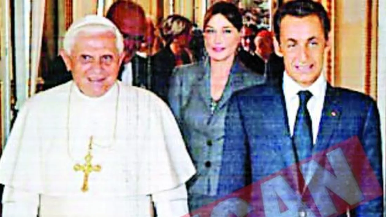 Sarkozy, cu trei picioare