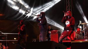 Scandal! Câţi bani încasează Carla's Dreams pentru un concert