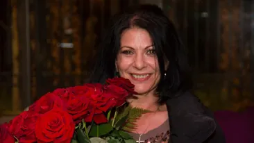 Motivul pentru care Elena Cârstea nu a făcut copii. Cântăreața a adoptat două fete