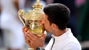 Novak Djokovic și-a apărat titlul la Wimbledon după un meci de infarct cu Roger Federer!