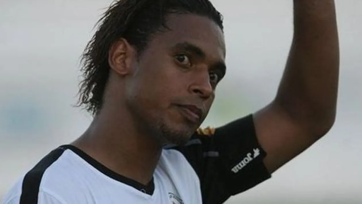 EXCLUSIV: Steaua a ramas cu buza umflata! Eric a semnat cu Al Ahli. Brazilianul a confirmat transferul pentru CANCAN.RO!