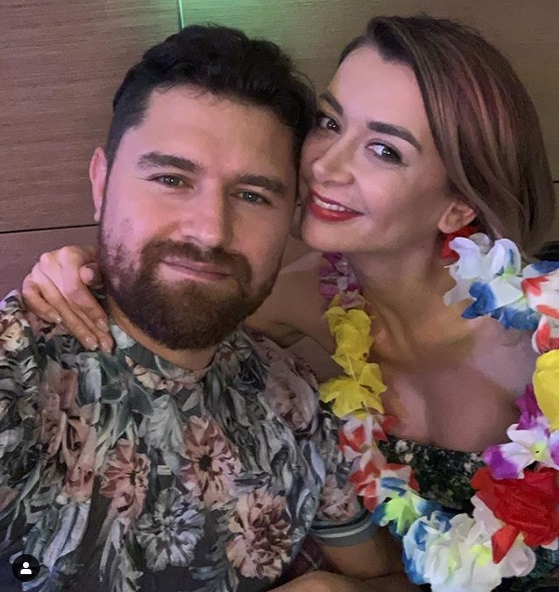 Denisa Tănase de la Bambi se căsătorește din nou. Când va deveni soția lui Mircea Brânzei