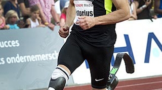 Cel mai rapid om fara picioare, Oscar Pistorius, a evoluat la Jocurile Olimpice