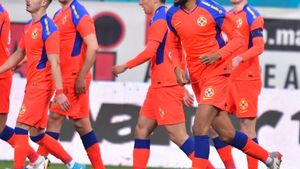 Un titular de la FCSB, aproape de transfer! Mesaj pentru patronul clubului: "Freacă-ți mâinile și fă-l cadou de Crăciun"