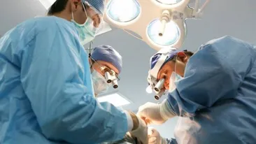 A rămas traumatizată pe viată! Ce a pătit o pacientă, in timp ce medicii o operau: Nu există cuvinte pentru ce am simtit