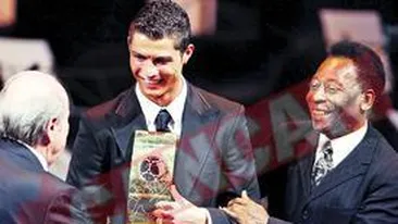 Cristiano Ronaldo a luat si premiul FIFA