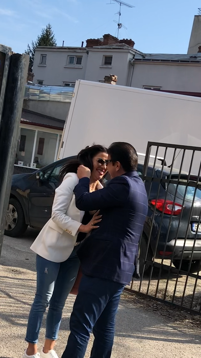 William Brînză a "tăbărât" în parcare pe fosta soție a ”fratelui” lui Puya