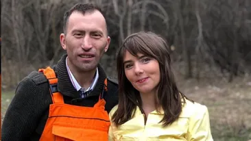 Capitala i-a dat „arfe” de vedetă Vulpiței! A aruncat verigheta și vrea să divorțeze de Viorel