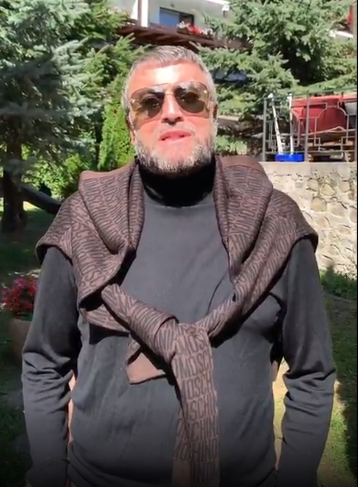 Cătălin Botezatu, primele declarații după ce i-a fost extirpată tumora rară! Designerul a plâns și e destul de transformat