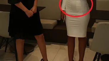 E gravidă? O vedetă de la noi a purtat o rochie mulată la un eveniment monden, iar burtica a ieşit la iveală!