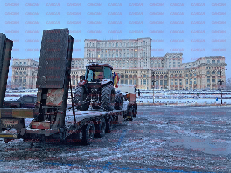 Doar un tractor a sosit la protestul fermierilor din București