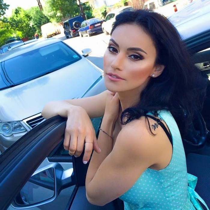 Kamara s-a împăcat cu soția? Ce mesaj a postat Oana: „Suntem…”