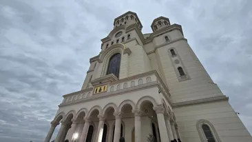 LIVE TEXT | Se sfințește Catedrala Mântuirii Neamului de către Patriarhul Ecumenic Bartolomeu I al Constantinopolului și Patriarhul Daniel al Bisericii Ortodoxe Române