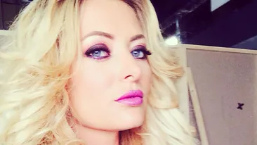 Toata lumea a crezut ca e Lady Gaga, cand Delia a aparut ASA in fata fanilor! Nimeni nu a mai recunoscut-o