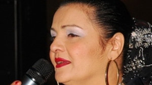 Cornelia Catanga, la un pas sa-si piarda vocea, de emotie