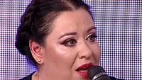 Oana Roman, în lacrimi la TV: „Nimeni nu m-a sunat să mă întrebe dacă mama e ok!”