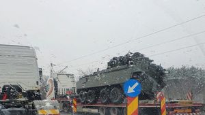 Tancurile și amfibiile au ajuns pe Centura București! FOTO EXCLUSIV