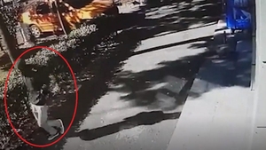 UPDATE tentativă de jaf la o bancă din Capitală: suspectul a fost încătușat de polițiști