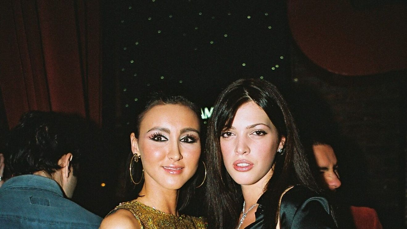 Polaroid din 2004: Alina Vindican, înainte să devină „Alina Borcea” și să afle că viața are VIP + prelungiri