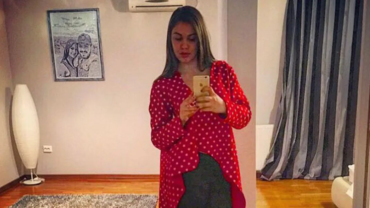 Fiica lui Florin Salam, cu sanii la vedere! Betty e din ce in ce mai indrazneata!