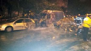VIDEO / Informaţii înfiorătoare de la accidentul grav din Bucureşti! Ce a făcut şoferul înainte să fugă de la locul tragediei, unde o femeie A ARS de VIE